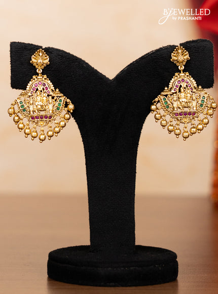 Pearl triple layer haaram shivan parvathi pendant with kemp stones and golden beads hangings