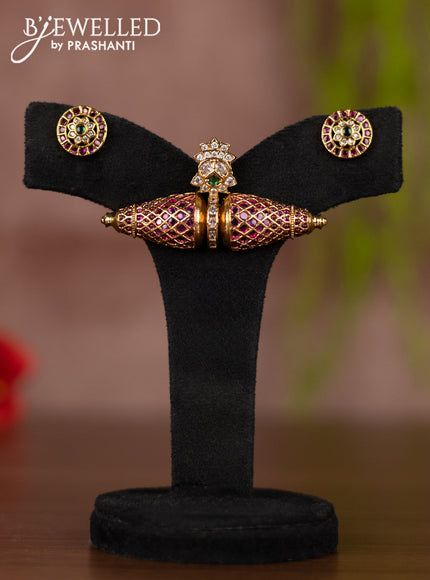 Antique pendant set with kemp and cz stones