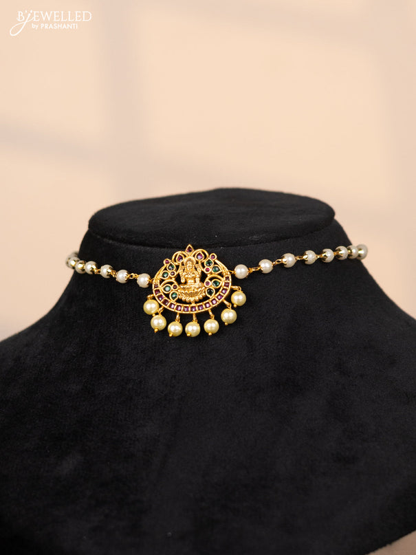 Pearl choker with lakshmi pendant in green and kemp stones