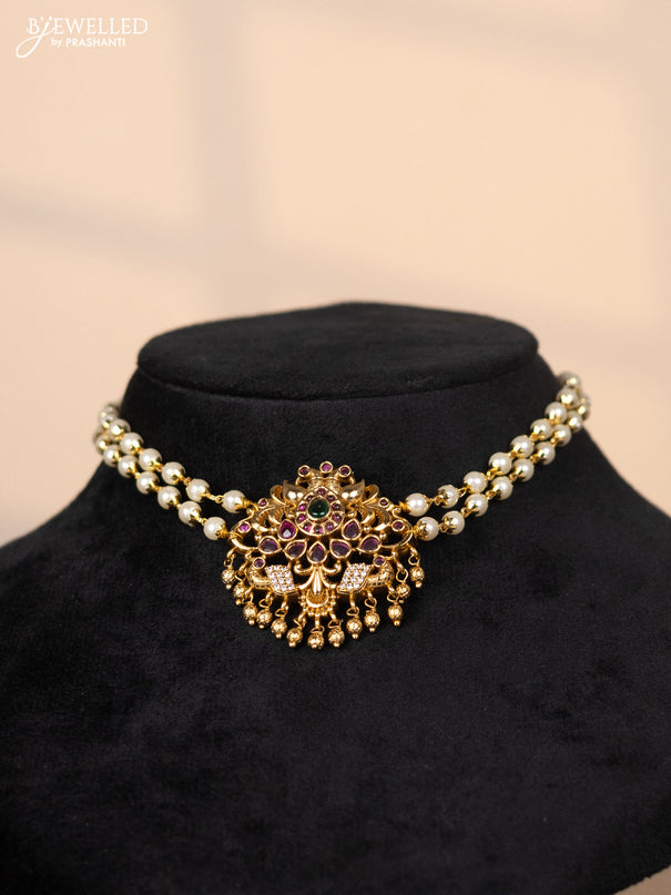 Pearl choker with double peacock pendant in kemp and cz stones