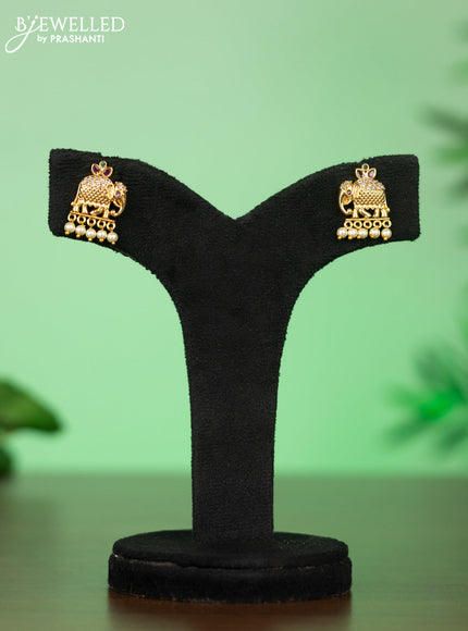 Attigai necklace with elephant pendant in white stones & pearl hanging