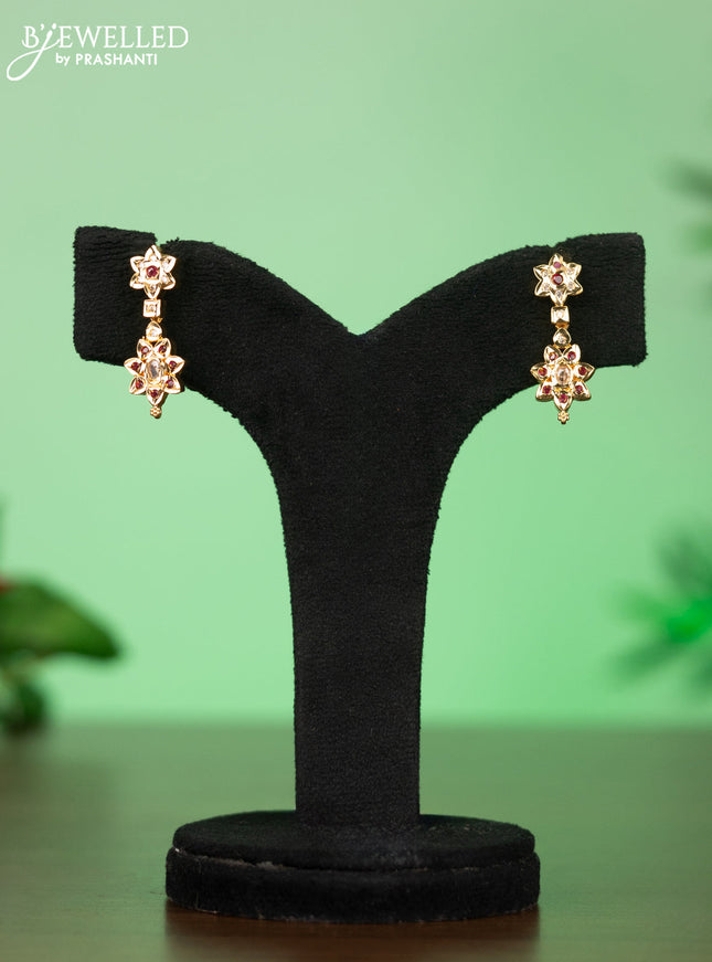 Attigai impon necklace with floral pendant in red,green and white stones