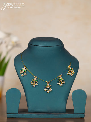 Invisible chain with green kemp & kundan stones and pearl hangings without earrings