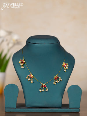 Invisible chain with pink kemp stones and pearl hangings without earrings