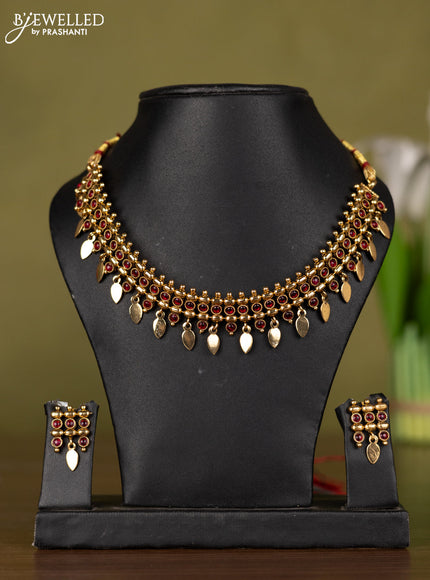 Antique necklace with pink kemp stones and hangings