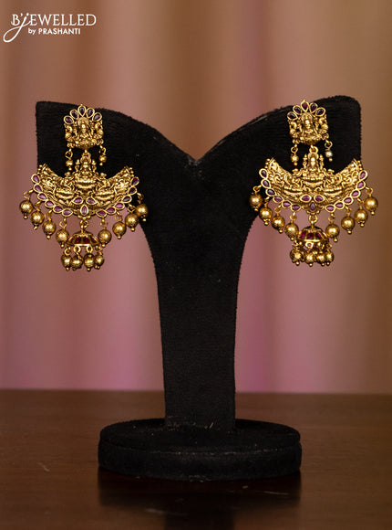 Pearl haarm with lakshmi pendant in fully kemp stones and golden ball hanging