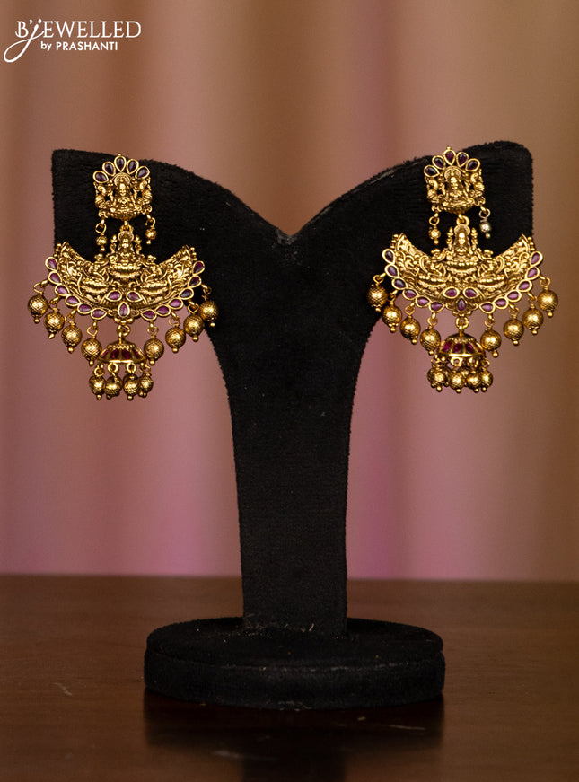 Pearl haarm with lakshmi pendant in fully kemp stones and golden ball hanging