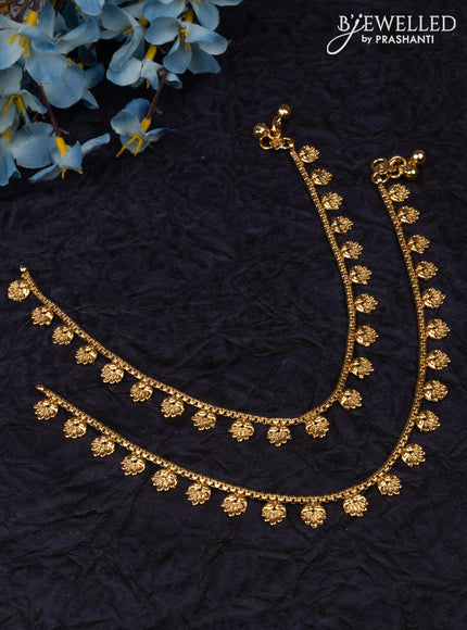 Antique anklet with simple design