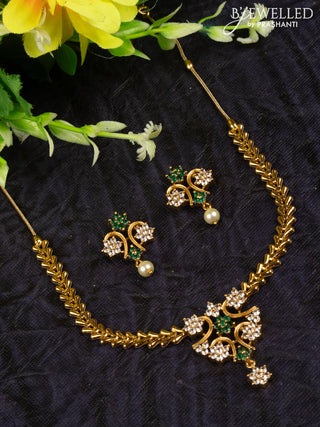 Antique attigai necklace with emerald and cz stones