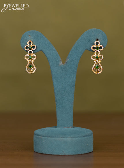 Necklace with emerald and cz stones in victorian finish