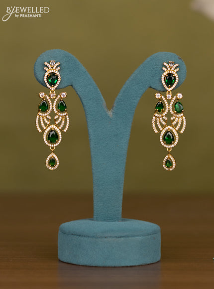 Necklace with emerald and cz stones in victorian finish