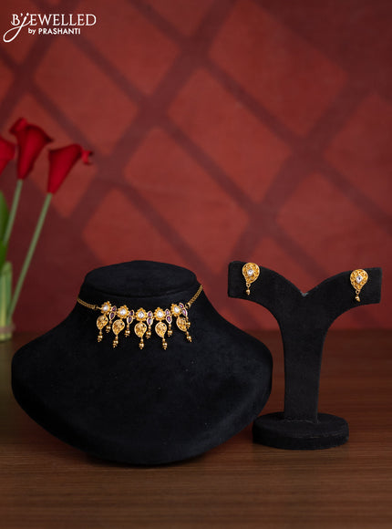 Antique choker manga pattern with kemp & kundan stones and golden beads hangings