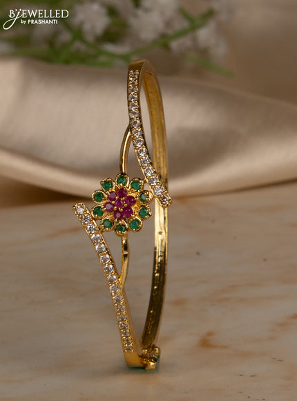 Bracelets with kemp and cz stones in gold finish