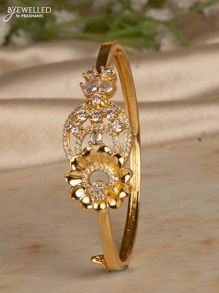 Bracelets floral design with cz stones in gold finish