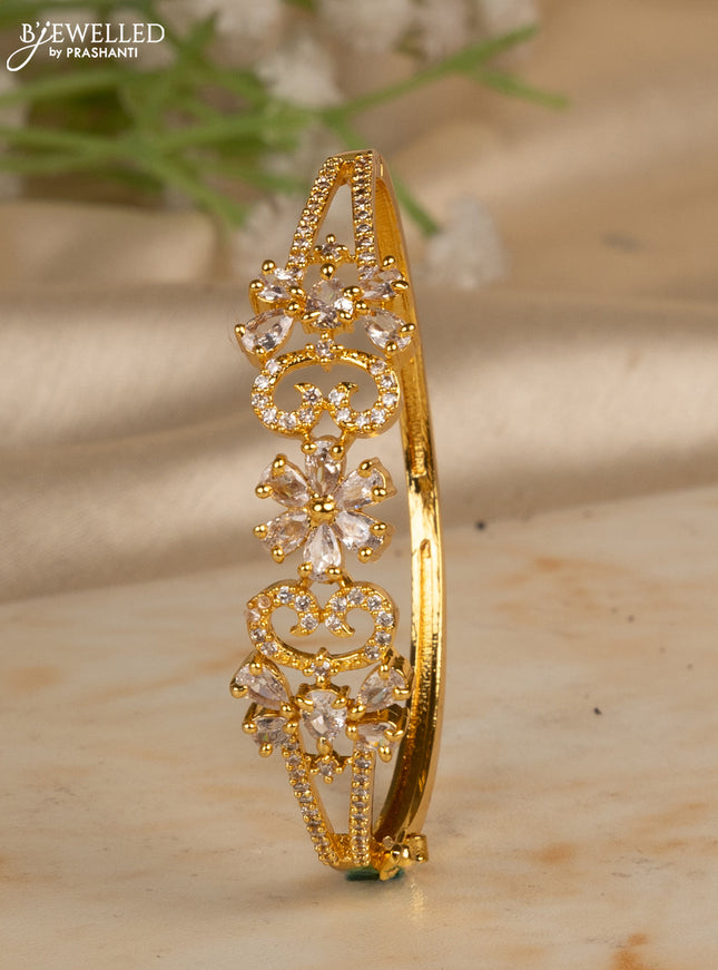 Bracelets floral design with cz stones in gold finish