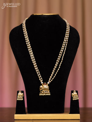 Pearl necklace elephant pendant with kemp and cz stones in pearl hangings