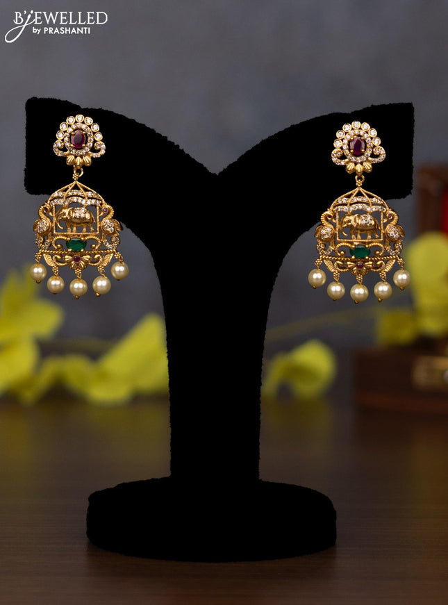 Pearl haaram elephant design with kemp & cz stones and pearl hangings