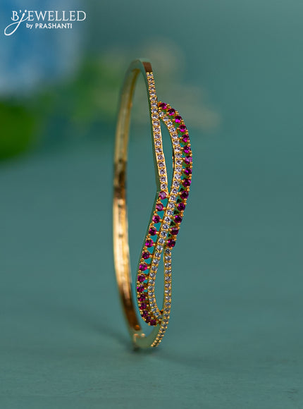 Bracelet with cz stones in gold finish