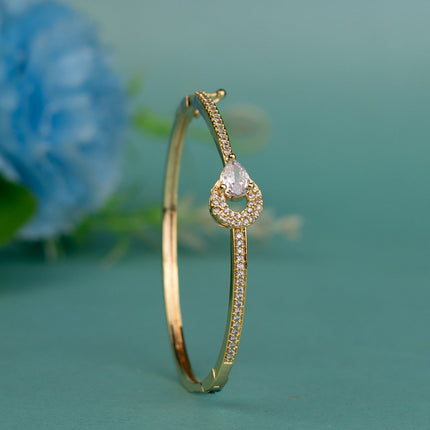 Collection image for: Gold Finish Bracelets