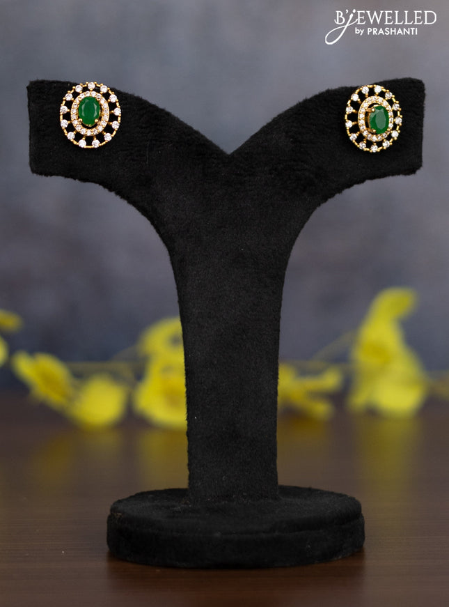 Pearl necklace with emerald and cz stones