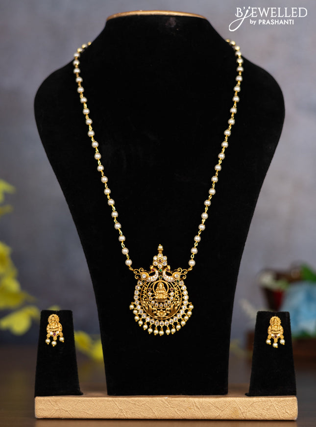 Pearl necklace lakshmi pendant with kemp & cz stones and pearl hangings