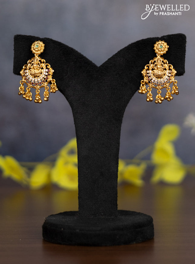 Pearl necklace lakshmi pendant with kemp & cz stones and golden beads hanging