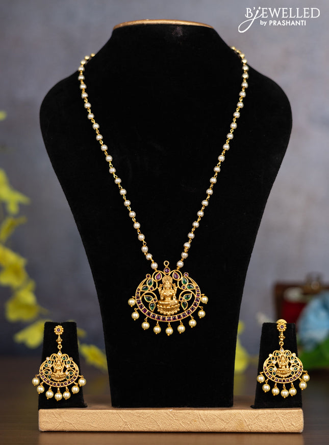 Pearl necklace lakshmi pendant with kemp & cz stones and pearl hangings