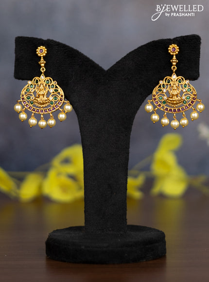 Pearl necklace lakshmi pendant with kemp & cz stones and pearl hangings