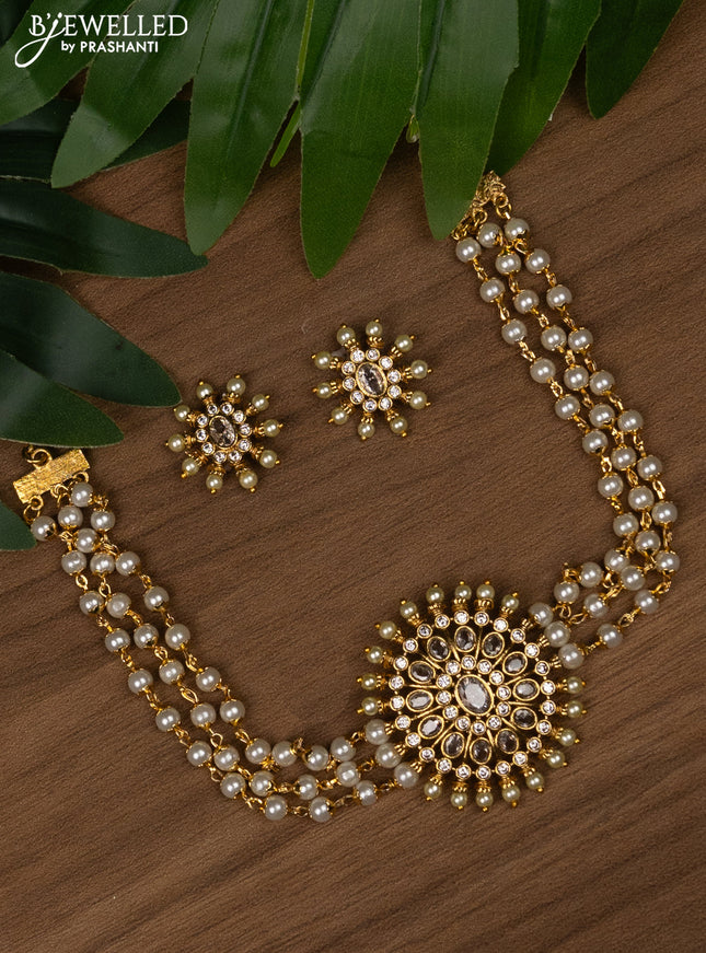 Pearl choker with cz stones and pearls