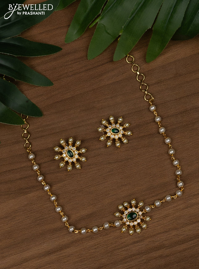 Pearl choker with emerald & cz stones and pearls