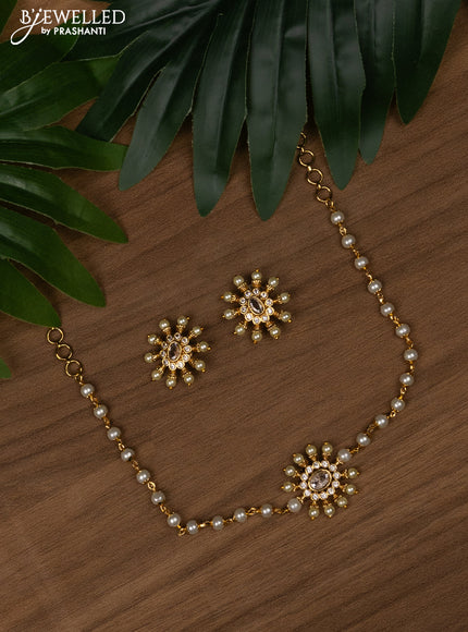 Pearl choker with cz stones and pearls