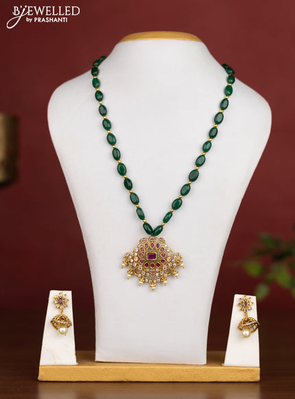 Beaded green necklace with kemp & cz stones and pearls