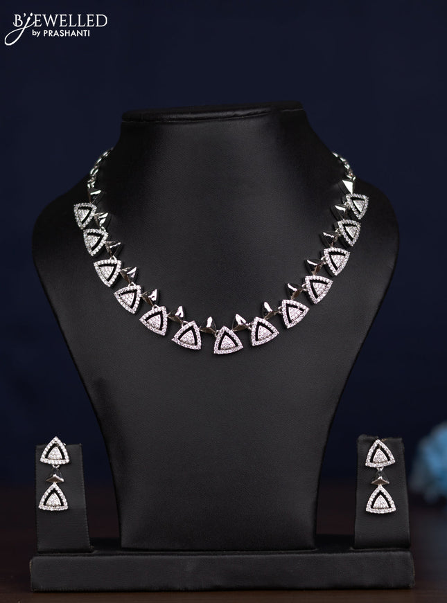 Zircon necklace geometric design with cz stones