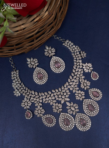 Zircon choker with baby pink and cz stones