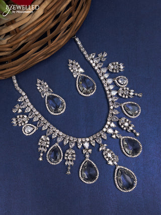Zircon choker with cz stones
