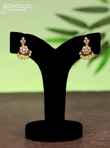 Pearl necklace with cz stones and pearl hangings