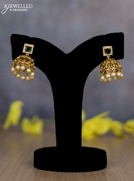 Pearl triple layer necklace with emerald & cz stones and pearl hangings