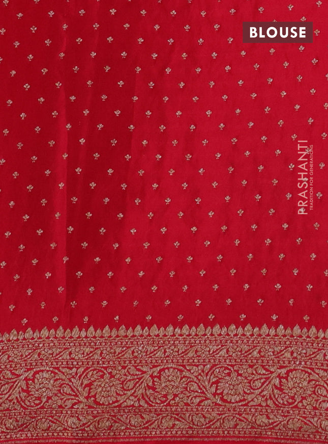 Banarasi crepe saree green and red with allover thread & zari weaves and woven border