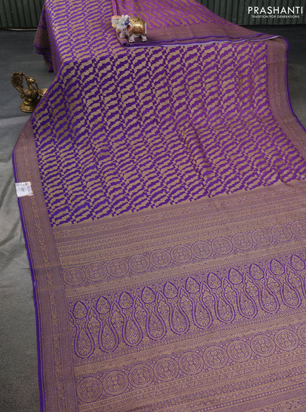 Banarasi georgette saree violet with allover thread & zari weaves and woven border