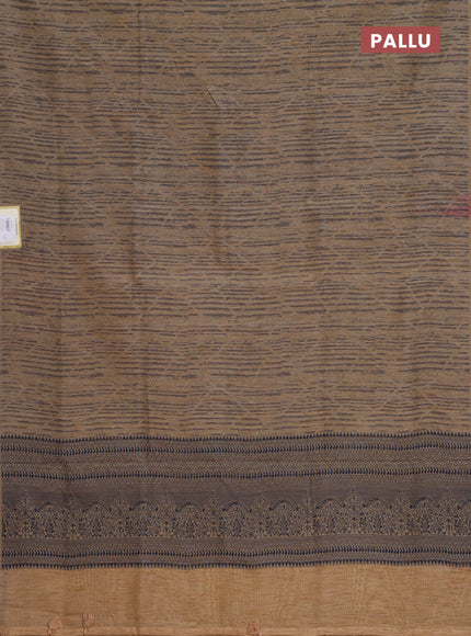 Banarasi semi matka saree sandal with allover thread weaves in borderless style