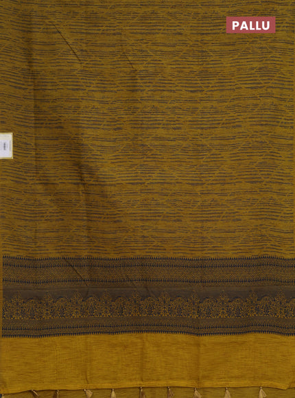 Banarasi semi matka saree mustard yellow with allover thread weaves in borderless style