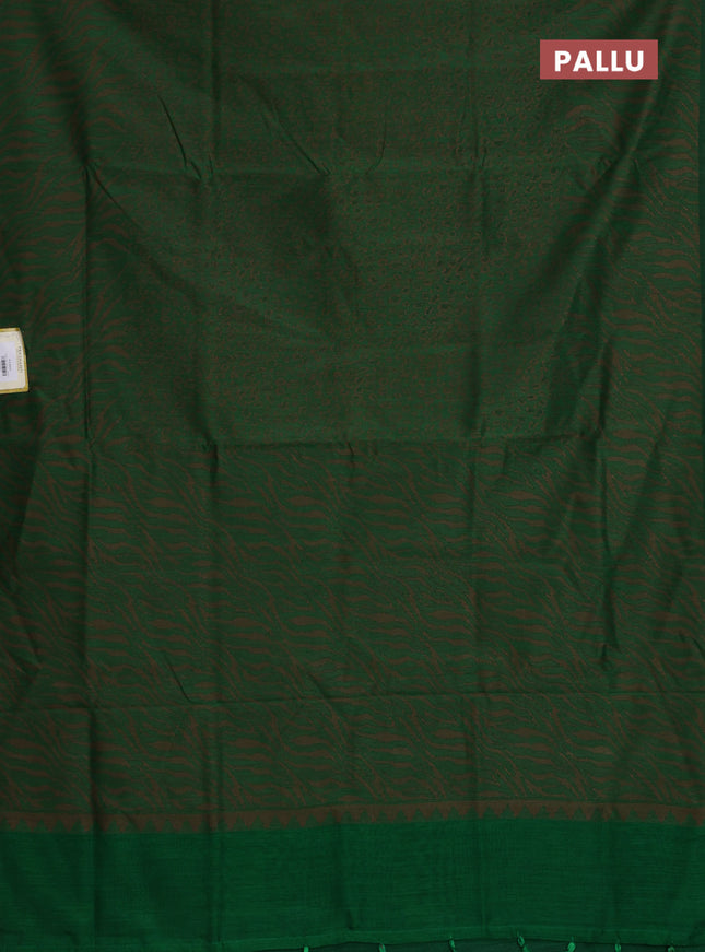 Banarasi semi matka saree green with allover thread weaves in borderless style