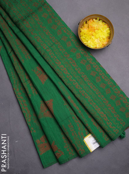 Banarasi semi matka saree green with allover thread weaves and thread woven border