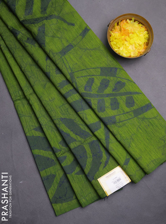 Banarasi semi matka saree light green with allover thread weaves in borderless style