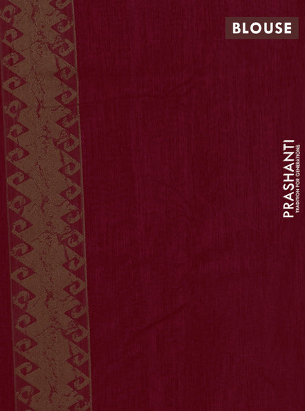 Banarasi semi matka saree kumkum red with allover thread weaves and thread woven border