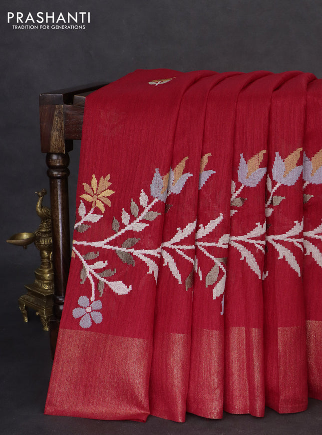 Matka tussar saree red with embroidery buttas and embroidery pallu & zari border