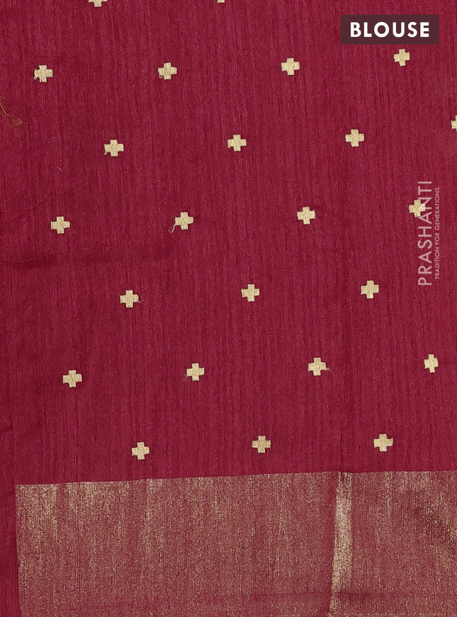 Matka tussar saree red with embroidery buttas and embroidery pallu & zari border