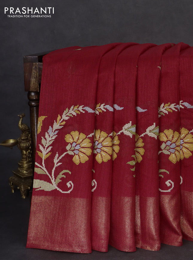 Matka tussar saree red with embroidery buttas and embroidery pallu & zari border