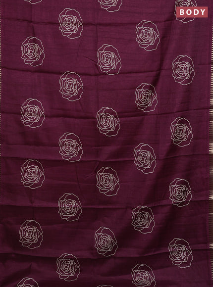 Semi raw silk saree wine shade with floral butta prints and temple design zari woven border