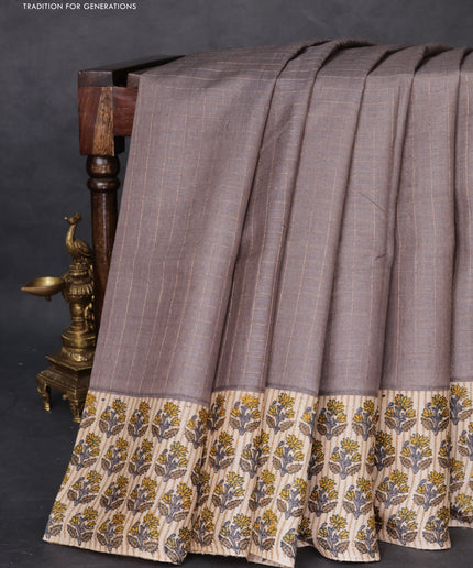 Collection image for: Printed Tussars